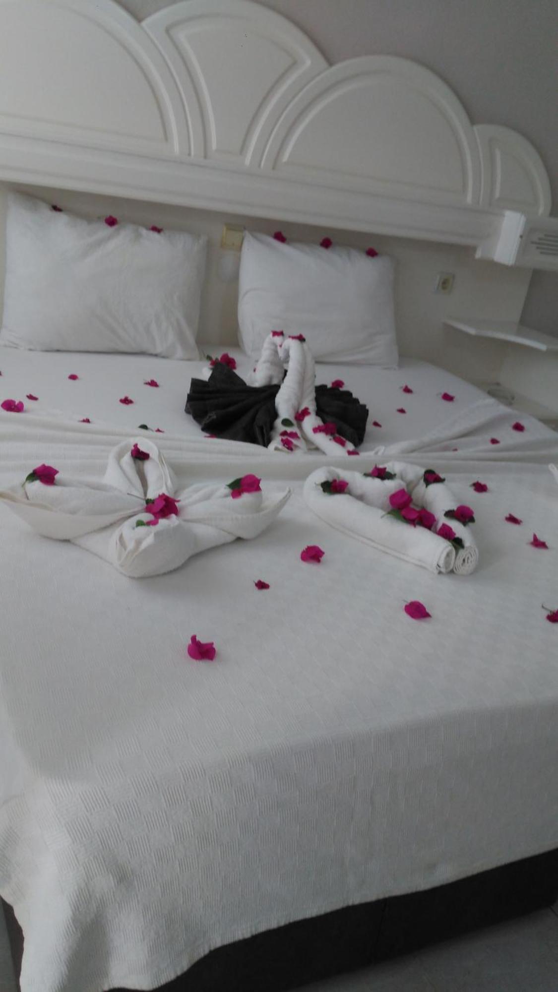 Meryemana Hotel Didim Exterior photo
